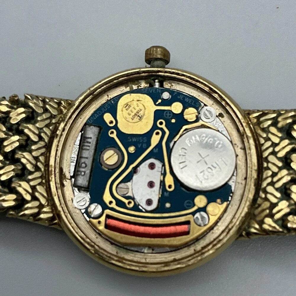 Vintage Tissot Womens Watch 22mm Champagne Dial Gold Tone Mesh New Battery 5.75